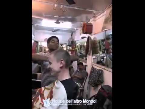 A che alla persona di una lentiggine Macchie scure su dita del piede su pelle
