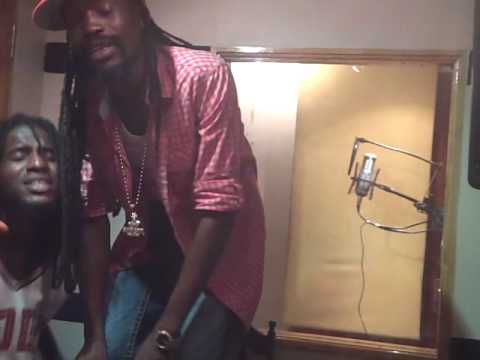 MUNGA & HILLTOP [ MAD RHYMES N BASTIC ] FRAS TWINZ, RENZO @ IZES STUDIO