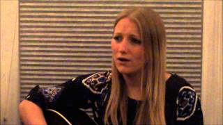 Steph Macpherson and Lindsay Bryan at Victoria House Concert B: Lie Beside You