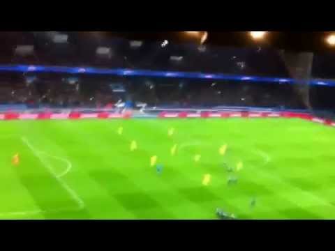 PSG Chelsea but Cavani célébration du parc