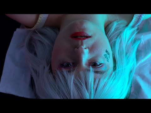 Maddy Street - Merlin