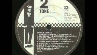 Swan Lake - Madness Dance Craze 1981