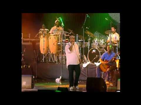 29- Festival da paz Angola faz - Paulo Flores - part 02