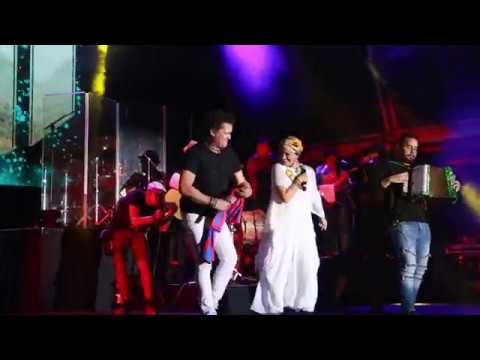 Carlos Vives y Marta Gómez en Barcelona