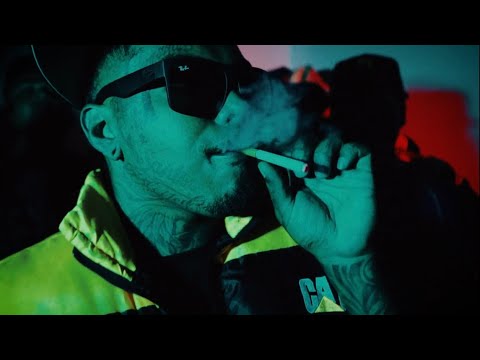 3l Fantasma - La Vida Es un Riesgo (Video Oficial)