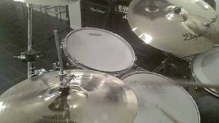 TOM PETTY & THE HEARTBREAKERS -  RUNAWAY TRAINS   ( Drum Cover )