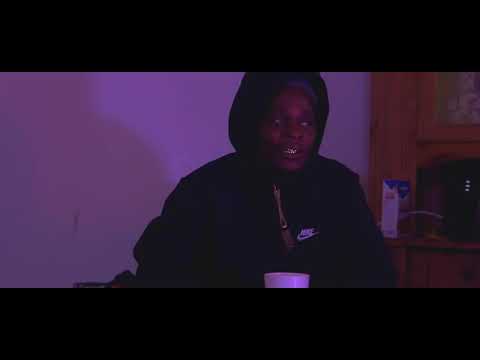 BigBaggJulio ft. Young Zipp x What U Gone Do