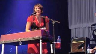 Chasing Pirates - Norah Jones live in Bonn 5. Juli 2010