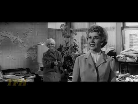 afbeelding Michael Schlesinger on ONE, TWO, THREE