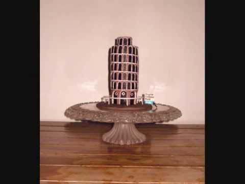 A Pisa Cake - threadcakes 2011 - the movie