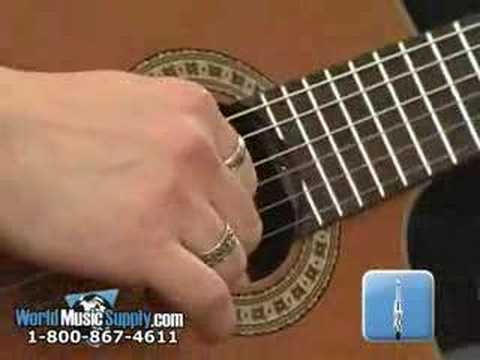 Видео-обзор товара Гитара классическая Washburn C104SCE