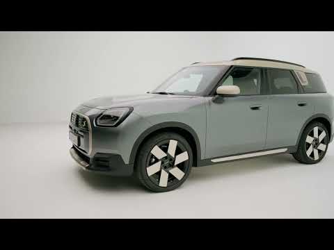 MINIが開発中の電気自動車「MINI Countryman Electric」