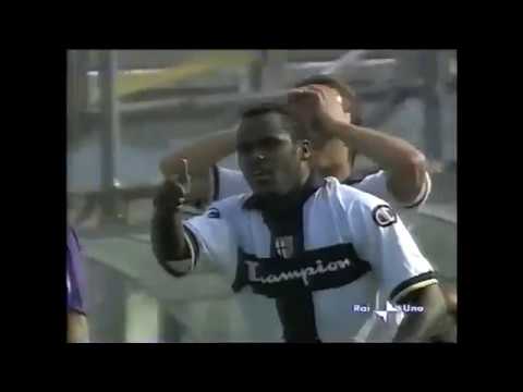 03.10.2004. Italia. Parma - Fiorentina (Resumen)