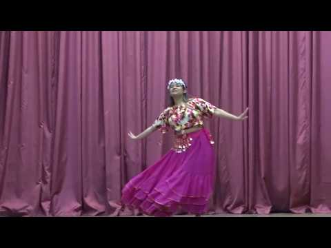 Festival Studio Aluaha - Dança Cigana: Apresentação Solo VENCEDORA -  Hamanda Silva