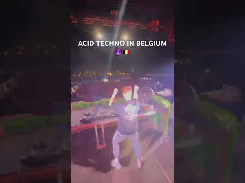 When I dropped ACID w/ Hardwell & Luciana live in Belgium ???????? #techno