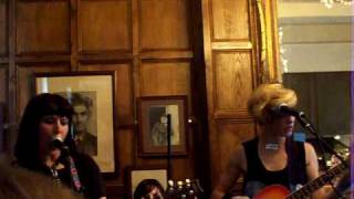 Robots in Disguise - Chains - Fanclub Gig @ Hawley Arms