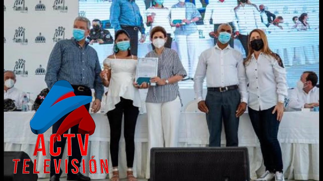 Vicepresidenta Raquel Peña encabeza la entrega de vivienda en el programa  Plan Familia Feliz