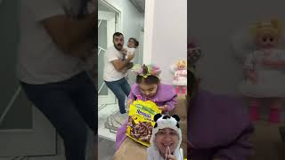 Download lagu @eglencedunyas34 Jangan kasih tau aku makan jajan ya guys #dubbingvideo #shortvideo #shorts mp3