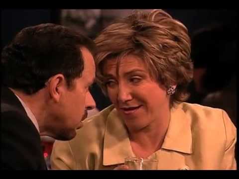 Madre e hija contra Carreño