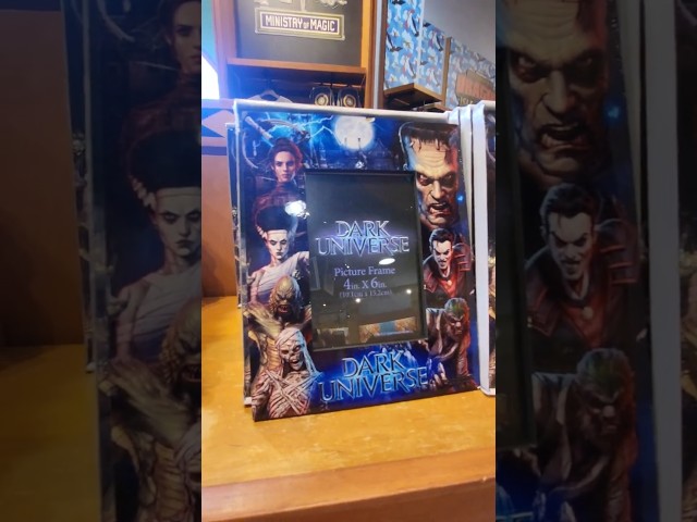 Vídeo relacionado con Póster Vintage de Halloween con la película El Monstruo de Frankenstein Camiseta sin Mangas