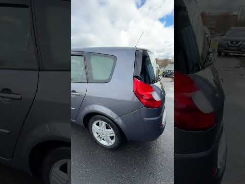 фото renault grand scenic ii 0