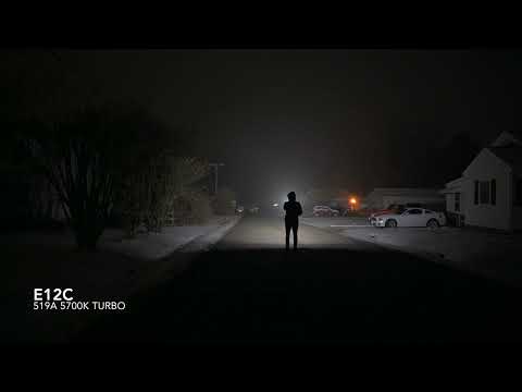 Fireflylite / fireflies e12r vs e12c flashlight turbo output beamshots with nichia 519a 5700k leds