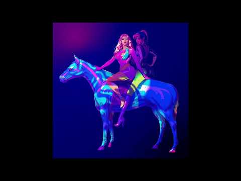 Rihyoncé - THIS IS SUMMER RENAISSANCE (w donna summer) [ShyBoy Mashup]