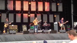 Sunnyboys - What You Need -  LIVE @ A Day On The Green 12/3/2016