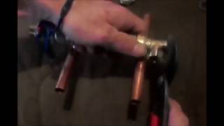 preview picture of video 'how to make a hydraulic ram, pompe bélier tutoriel montage'