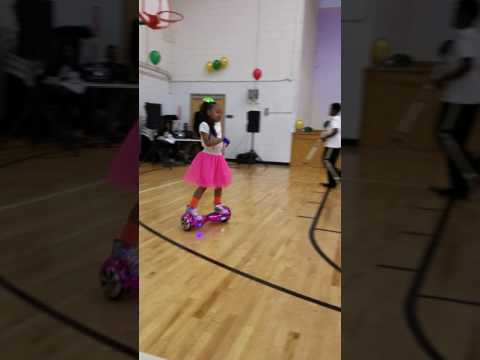 Aaliyah hovering on little Einstein