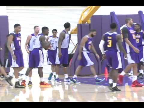 LA Lakers sign Fil-Am hoopster Jordan Clarkson