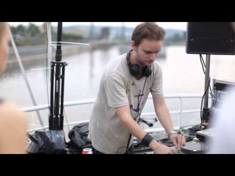 Dj Schwa at Sub-Marine boat party (31st August Prague)