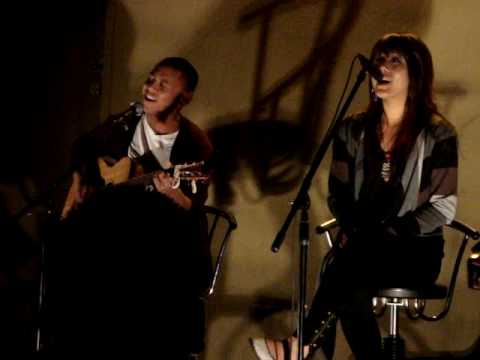 100909 It's Acoustic Time 3 - Medley - Summer Breeze & Krystle Cruz