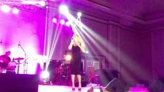 Renee Olstead - Someone To Watch Over Me live in Solaire Ma