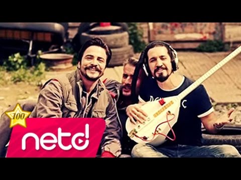 Doğukan Manço feat. Tuğba Yurt - Sakin Ol