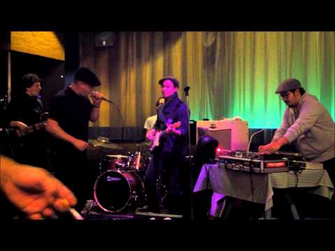 Everybody wants to rule the world-CHDS & Carl Avory