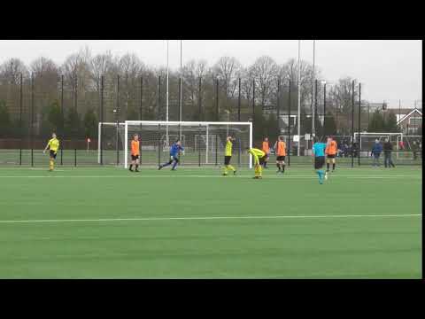 14 dec 2019 VV De Meern 2 - Woudenberg 2 com 2-0 Goede redding Jay