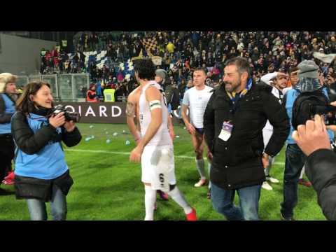 Reggiana-Parma 0-2, il finale con l'abbraccio Lucarelli-Ferrari