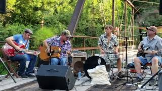 ILLINOIS JOHN FEVER "Have You Ever Seen Peaches" (Jimmy Lee Williams cover) 8/20/19 Kalona, Iowa