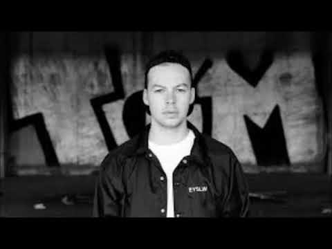 eRRdeKa ft  Janisis   Cafe in Milano Schoenbrunner Gloriettenstuermer