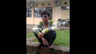 Download lagu resha stromp - sahabat mp3