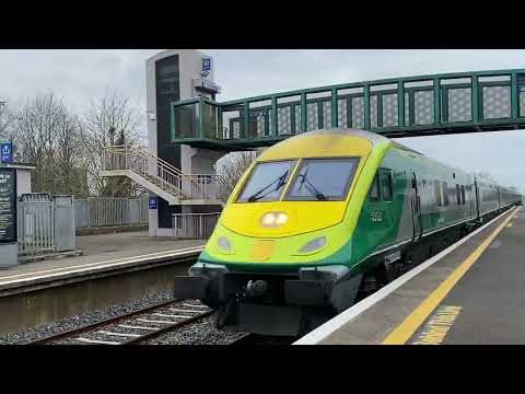 Irish Rail Class201/MK4, Passing, Monasterevin