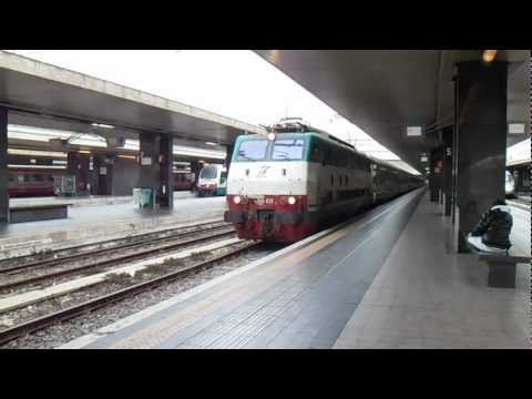 E444.038 in partenza con l' IC 586 ex "Vesuvio" Napoli Centrale - Milano Centrale