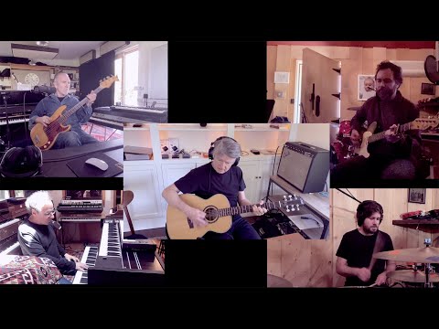 Crowded House - Fall At Your Feet (live from home, 2020)