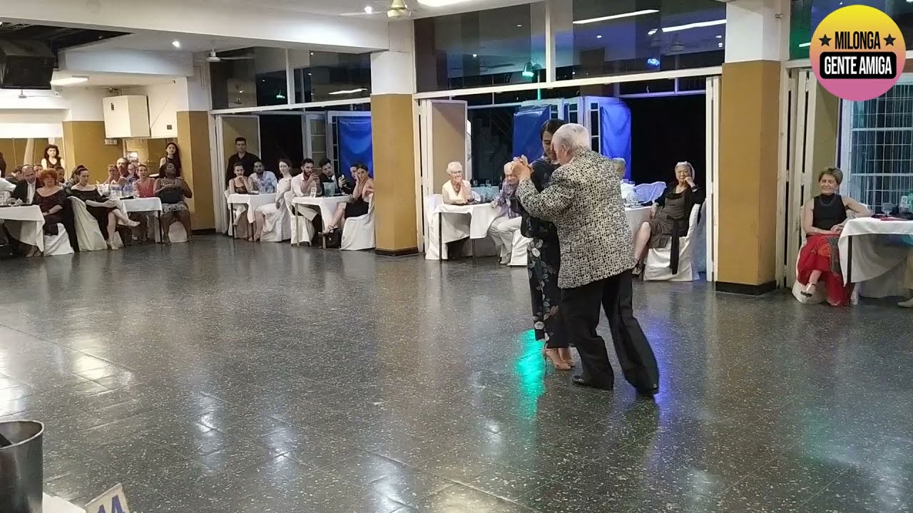 Milonga Gente Amiga - Nito García y Rika Fukuda en el cumpleaños de su esposa Elba Sottile -26/12/21
