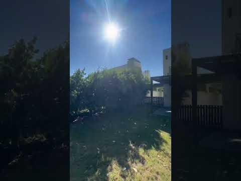 Video de YouTube - Alquiler casa 3 dormitorios y servicio en Carrasco barrio San Nicolas barrio con seguridad