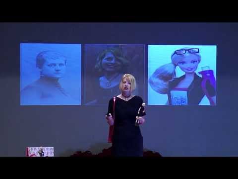 【TEDx】有威力的裙子  TED (The power dress: Kelly Hayes-Mcalonie at TEDxBuffaloWomen)