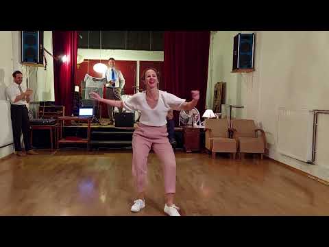 Dansa 13 : : Špela Premelč