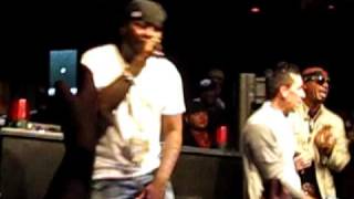 "Meet me on Twitter"