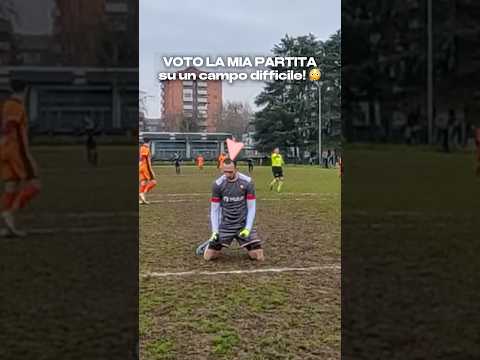 Campo ridicolo in seconda categoria! #calcio #gk #football #viralvideo #shorts